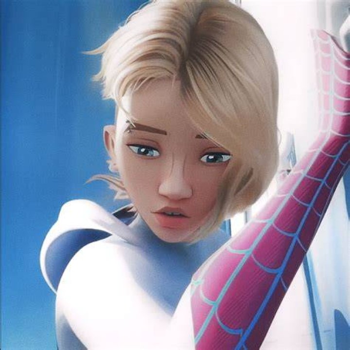 White Superheroes: Top 15 Heroes Who Are Or Wear White 10 #6 Spider-Gwen
