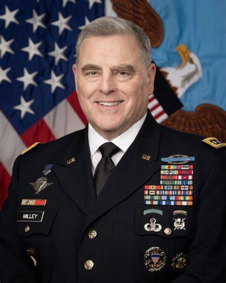 A US Military Officer in full gear