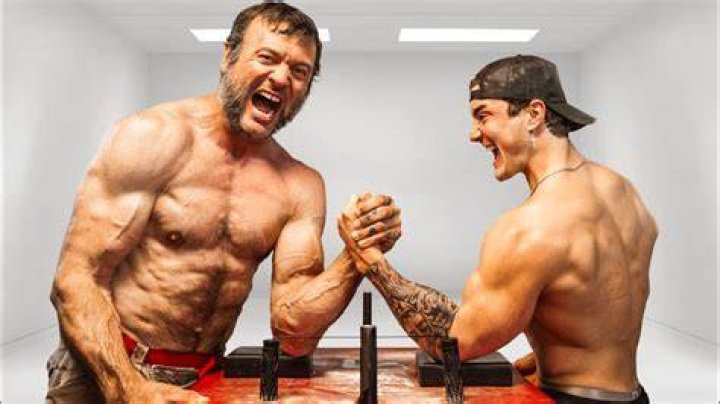 Laratt arm wrestler