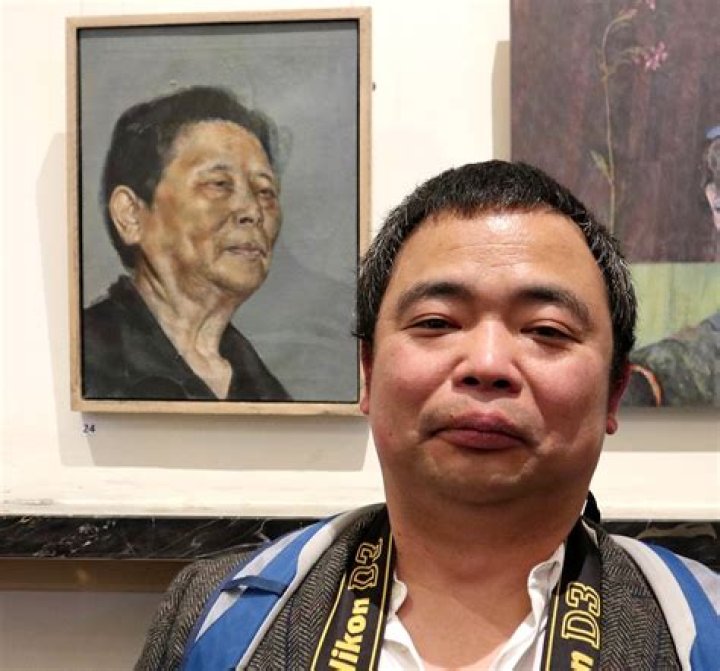 Li Huang portrait
